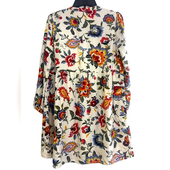 Old Navy women’s floral dress, Small - Picture 3 of 3